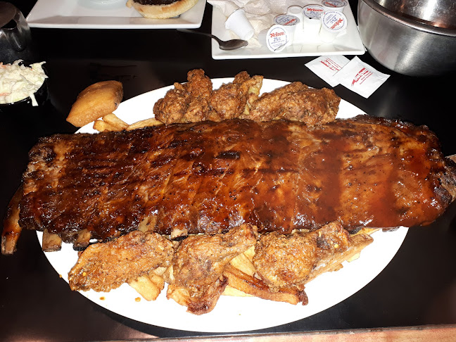 Sammy's Rec Room - Hospitality and gastronomy