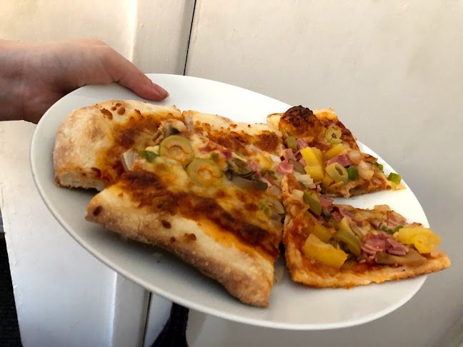 Opinii despre Naples Pizza - London în London - Hospitality and gastronomy