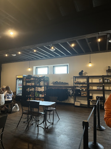 64 Niagara St, Welland, ON L3C 1E3