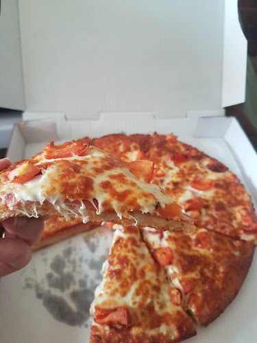 Opinii despre Extreme Donair Pizza în Lloydminster - Hospitality and gastronomy