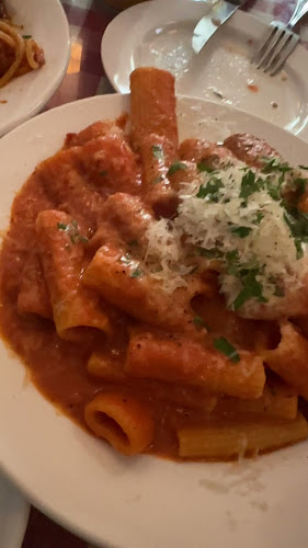 1281 Bloor St W, Toronto, ON M6H 1N7