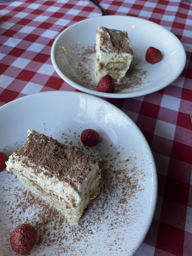 Comentarii opinii despre Uncle Tony's