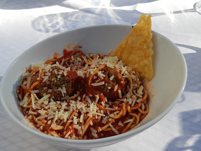 170 Christina St N, Sarnia, ON N7T 5T9