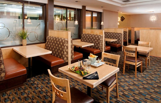 Opinii despre Fixin's Homestyle Eatery în Saskatoon - Hospitality and gastronomy