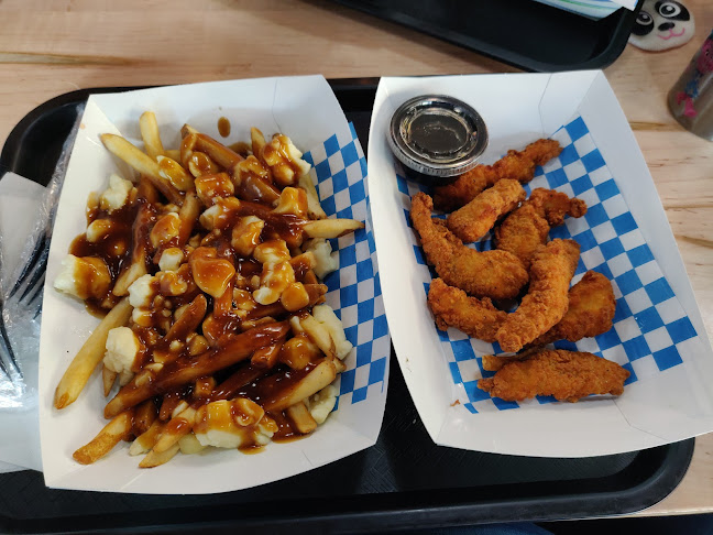 Boardwalk Fries Burgers Kanata - Hospitality and gastronomy
