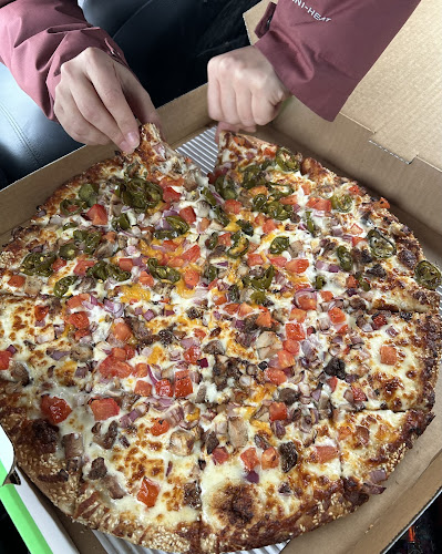 Red Swan pizza - Hospitality and gastronomy