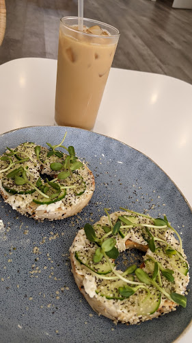 Tropical Blends - Belleville