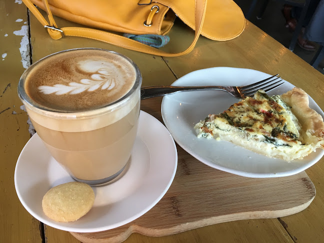 10153 97 St NW, Edmonton, AB T5J 0L4