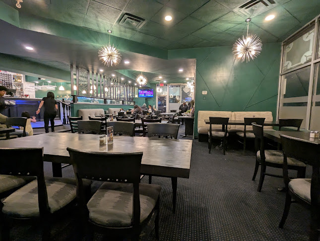 Comentarii opinii despre Mumbay Grill Restaurant