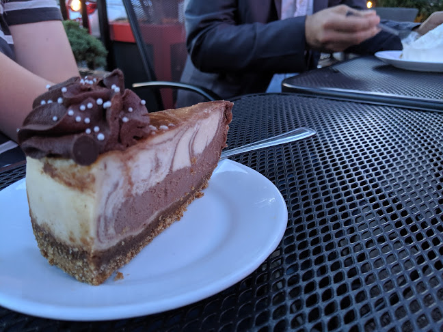 Opinii despre QV Cafe & Bakery în Victoria - Hospitality and gastronomy