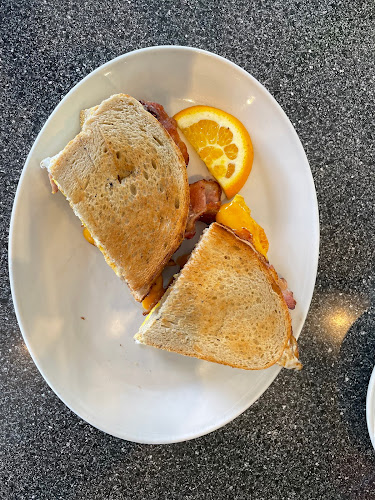 Peter's Place - Kingston