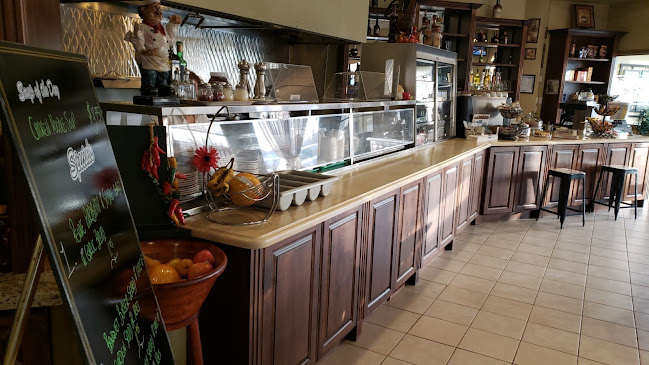 Maria's Kitchen Italian Cuisine - Hospitality and gastronomy