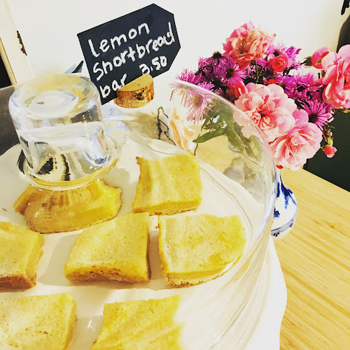 Comentarii opinii despre Just Baked : naramata street coffee