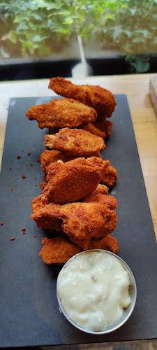 Opinii despre Malone's Taphouse în Vancouver - Hospitality and gastronomy