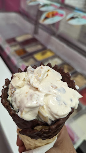 Marble Slab Creamery - Orillia