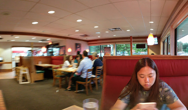 Opinii despre Pizza Hut în North York - Hospitality and gastronomy