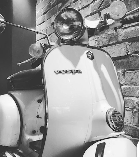 Comentarii opinii despre Vespa Wine Bar