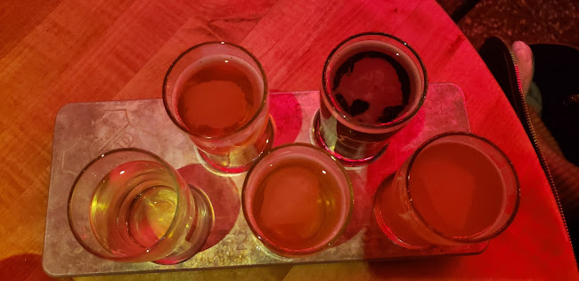 Comentarii opinii despre Tap & Barrel • Olympic Village