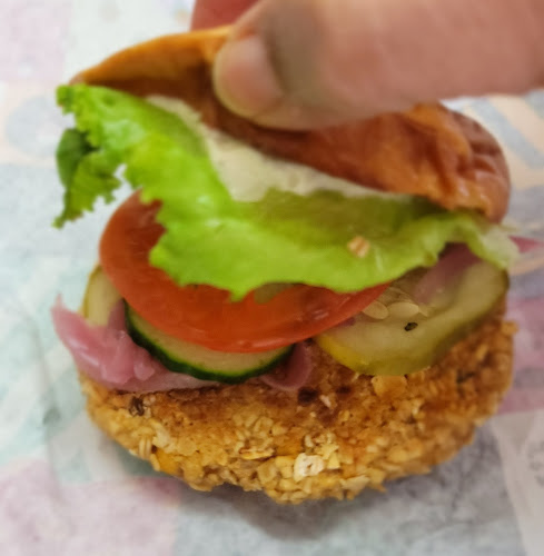 V Burger - 17 Ave - Ice Cream and Burger - Calgary