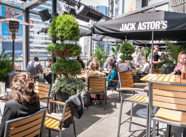 Jack Astor's Bar & Grill Front Street