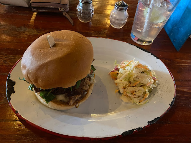 Red Lion Smokehouse - Hospitality and gastronomy