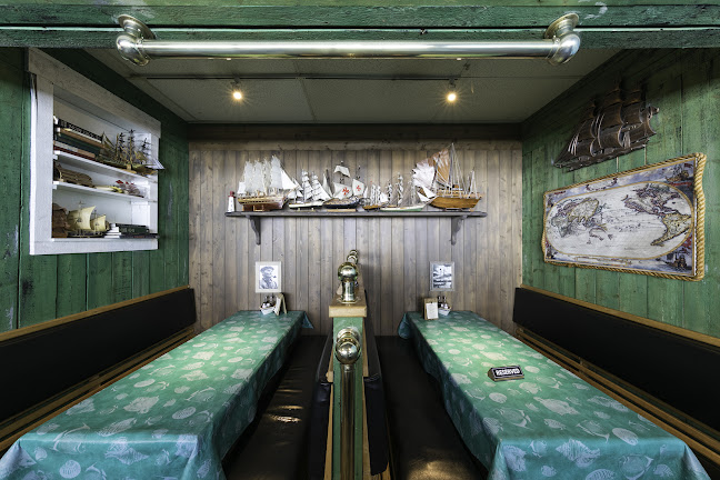 Pelican Pier - Seafood Restaurant & Fish Market