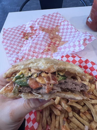 Wally's Burgers - Vancouver