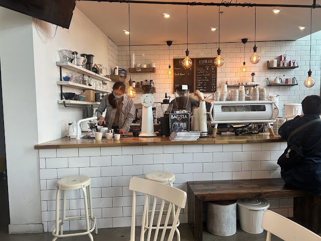 R Ki Coffee Lab - Richmond