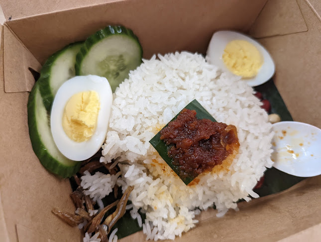 Comentarii opinii despre Makan