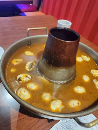 7158 120 St, Surrey, BC V3W 3M8