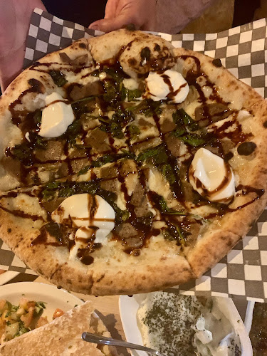 Opinii despre Avesta Pizza & Grill în Hamilton - Hospitality and gastronomy