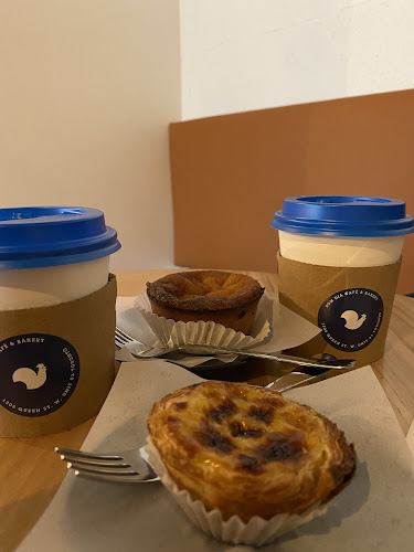 Bom Dia Café & Bakery - Queen - Hospitality and gastronomy