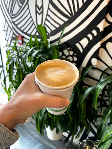 Opinii despre Kafka’s Coffee Roasting and Bakery în Vancouver - Hospitality and gastronomy