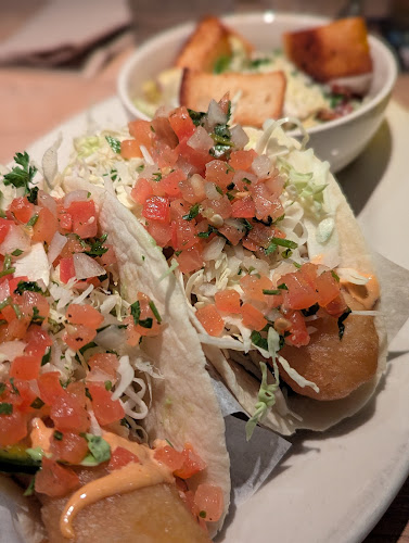 Browns Socialhouse Lower Lonsdale - Hospitality and gastronomy