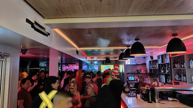 10351 Whyte Ave NW, Edmonton, AB T6E 1Z9