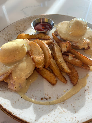 409 3 Ave S #101, Saskatoon, SK S7K 5R5