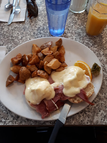 John's Place Restaurant - Hospitality and gastronomy