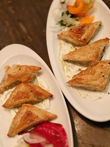 Opinii despre Hydra Estiatorio în Vancouver - Hospitality and gastronomy