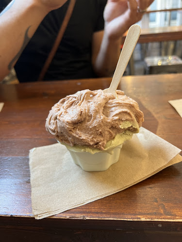 Opinii despre Piccolo Grande Artisan Gelateria în Ottawa - Hospitality and gastronomy