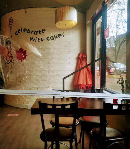 866 Denman St, Vancouver, BC V6G 2L9