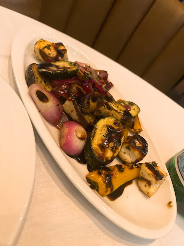 Opinii despre Hydra Estiatorio în Vancouver - Hospitality and gastronomy