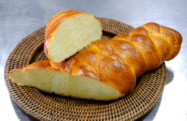 Nat's Bread Company - Hospitality and gastronomy