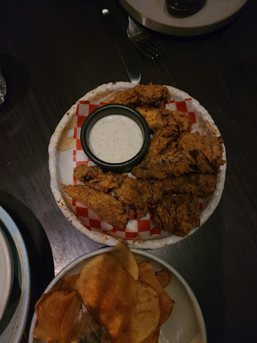 3593 Main St, Vancouver, BC V5V 3N4