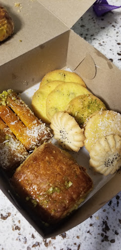 Opinii despre Taj Bakery (Zarin Taj ) în London - Hospitality and gastronomy