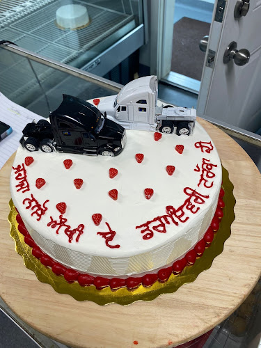 793 McPhillips St, Winnipeg, MB R2X 2J4