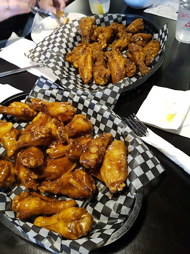 1271 Victoria St N, Kitchener, ON N2B 3E1