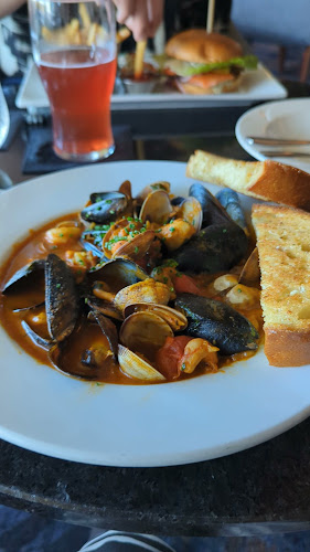 146 Kingston St, Victoria, BC V8V 1V4