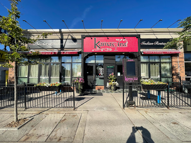 1522 Bayview Ave, Toronto, ON M4G 3B4