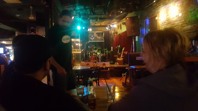 Cambie Bar & Grill - Nanaimo - Hospitality and gastronomy