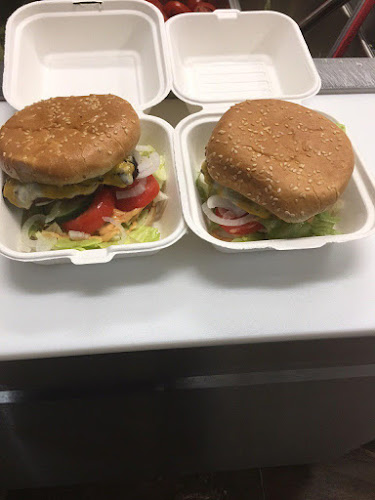 105 E 12th St, North Vancouver, BC V7L 2J3